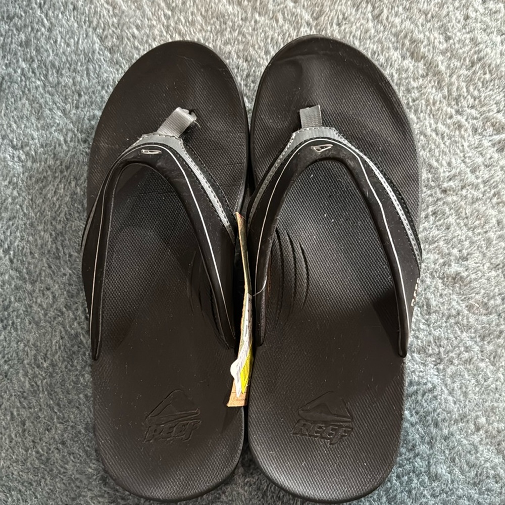 NWT Reef Men’s Sandals Flip Flops